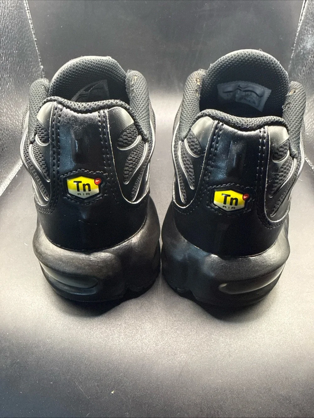 Size 6Y (GS) - Nike Air Max Plus Low Black Pure Platinum, 655020-053, No Box